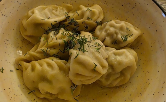 3 волшебных ингредиента поднимут вкус пельменей на новый уровень — просто добавьте это в воду 3 волшебных ингредиента поднимут вкус пельменей на новый уровень — просто добавьте это в воду