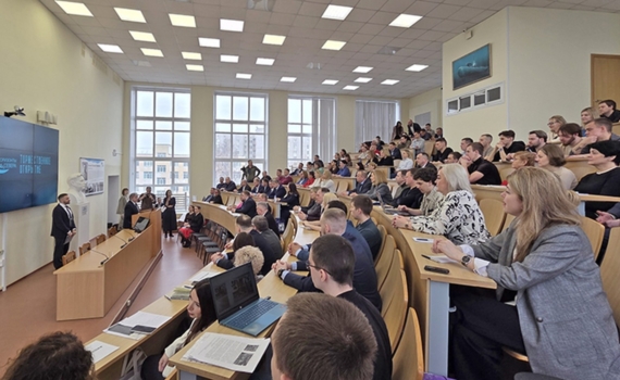 Специалисты Севмаша приняли участие в молодежном форуме “Горизонты Севера” Специалисты Севмаша приняли участие в молодежном форуме “Горизонты Севера”